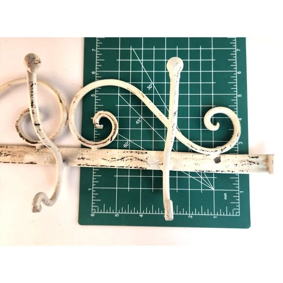Vintage Distressed White Iron Coat and Hat Hanger 3 Hook Cottage Victorian Style - Picture 7 of 8